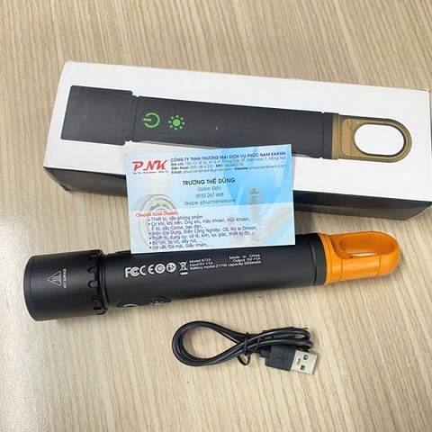 ĐÈN PIN X725 LED 9 ĐỘ SÁNG CHỐNG NƯỚC SỬ DỤNG 7 TIẾNG