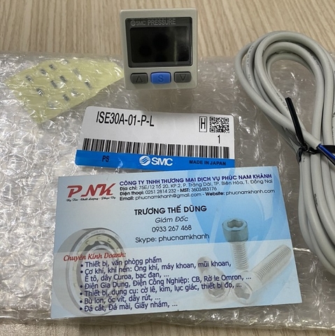 ISE30A-01-P SMC DIGITAL PRESSURE SWITCH