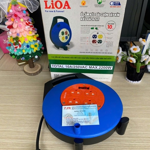 Ổ CẮM KÉO DÀI XÁCH TAY LIOA XTD10-3-10A