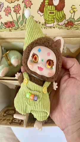Labubu hoa cúc giá rẻ Gấu Bông Móc Khoá Labubu Fall in Wild Vinyl Plush Doll Pendant (Hoa cúc Lisa)