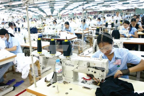 Quần áo bảo hộ tại Cụm công nghiệp Cao Nga - Thái Nguyên