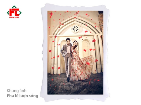 KHUNG ẢNH PHA LÊ LƯỢN SÓNG