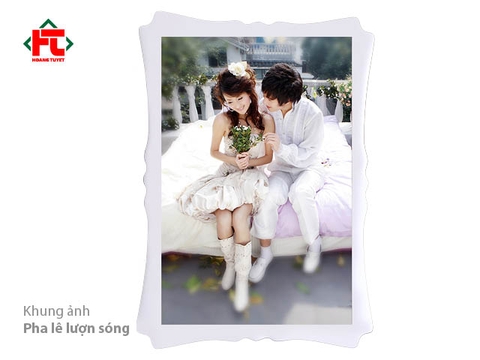 KHUNG ẢNH PHA LÊ LƯỢN SÓNG