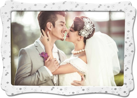 Khung ảnh cưới chân không điểm hoa CK74