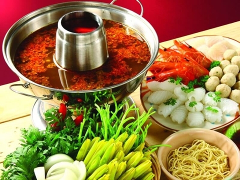 Lẩu thập cẩm cho 2 người