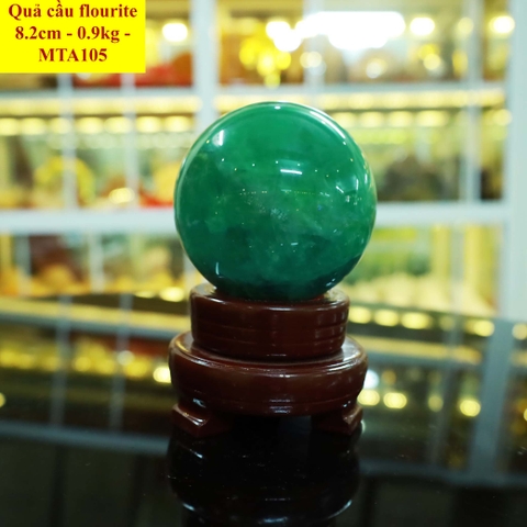 Quả cầu flourite tự nhiên ĐK 8.2cm - 0.9kg - MTA105