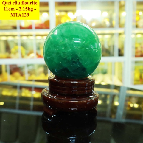 Quả cầu flourite tự nhiên ĐK 11cm - 2.15kg - MTA129