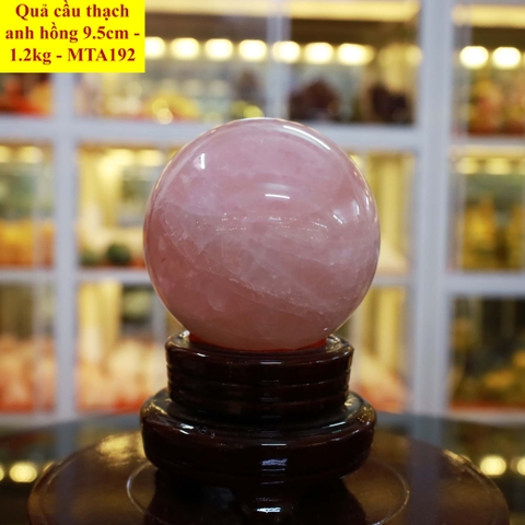 Quả cầu thạch anh hồng tự nhiên ĐK 9.5cm - 1.2kg - MTA192