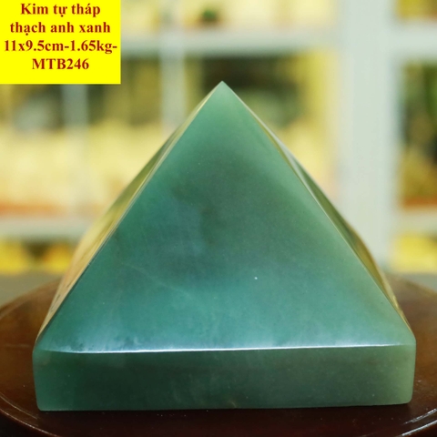 Kim tự tháp thạch anh xanh tự nhiên 11x9.5cm-1.65kg-MTB246