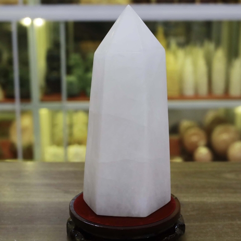 Trụ đá thạch anh trắng đục 22.5x9cm-2.8kg-MTA384