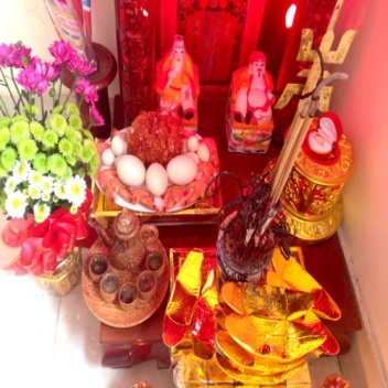 BỘ TAM SÊN VÀ MÂM CÚNG TAM SÊN