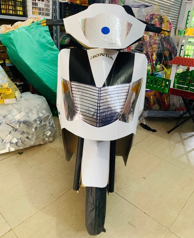 Xe Máy SH làm theo yêu cầu (Mẫu đặt làm thủ công - Đặt trước 7 - 10 ngày)