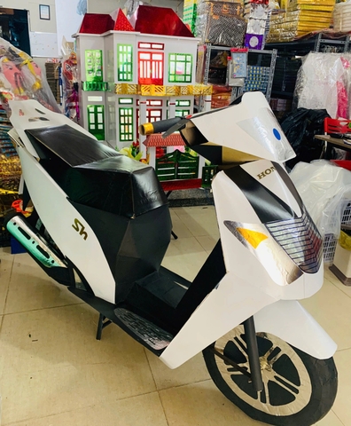 Xe Máy SH làm theo yêu cầu (Mẫu đặt làm thủ công - Đặt trước 7 - 10 ngày)