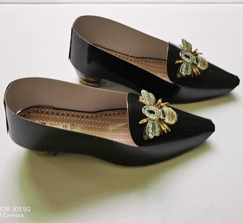 Giày Nam - Nữ vàng mã