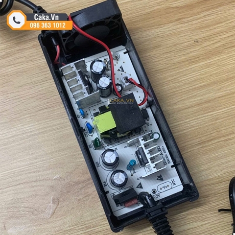 Sạc 4S 14.6V 5A cho pin sắt LiFePO4 3.2V có quạt tản nhiệt