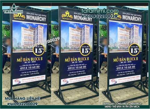 Standee mô hình khung sắt