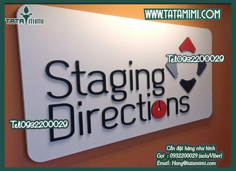 Biển logo chữ nổi được gắn tường