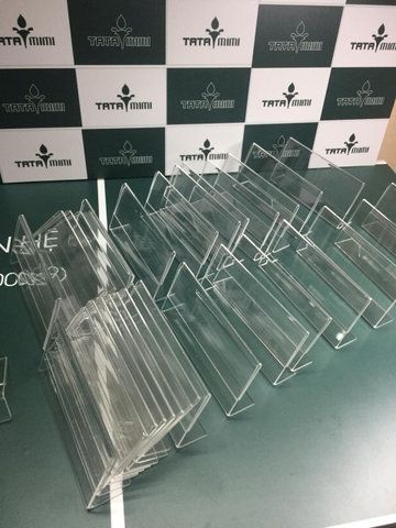 Biển tên siêu thị có sẵn chữ L kích thước 7x5cm và 6x9cm