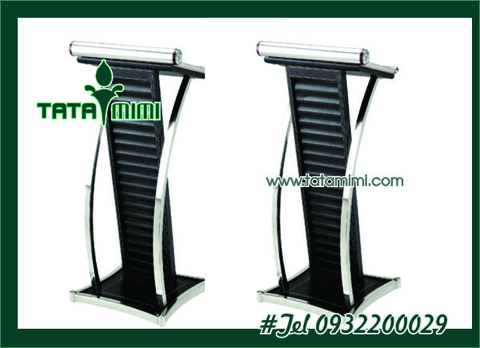 Bục phát biểu đạt tiêu chuẩn