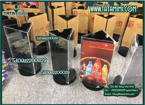 sử dụng kệ mica xoay 360 độ