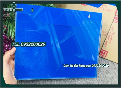 Kệ tờ rơi treo tường mica đài loan 2mm khổ A4