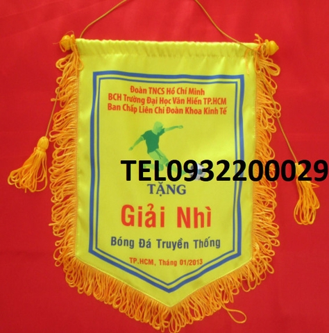 In ấn cờ trao thưởng lên vải