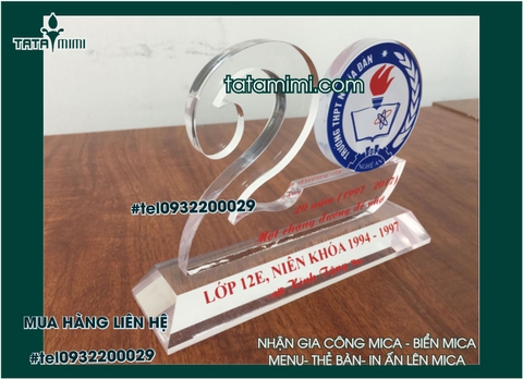 Kỷ niệm chương 10 năm thành lập trường