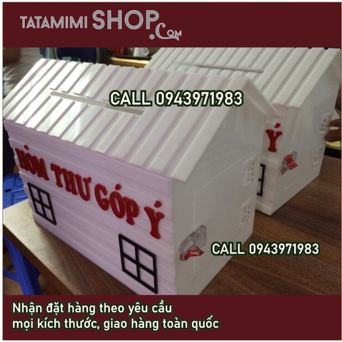 Hòm thư góp ý có gắn chữ nổi