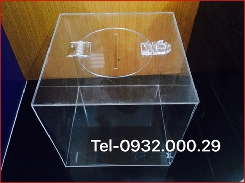 Thùng phiếu từ thiện bằng chất liệu mica