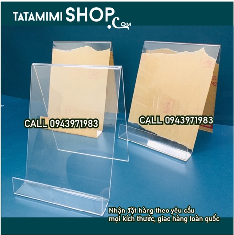 Kệ sách làm từ mica trong