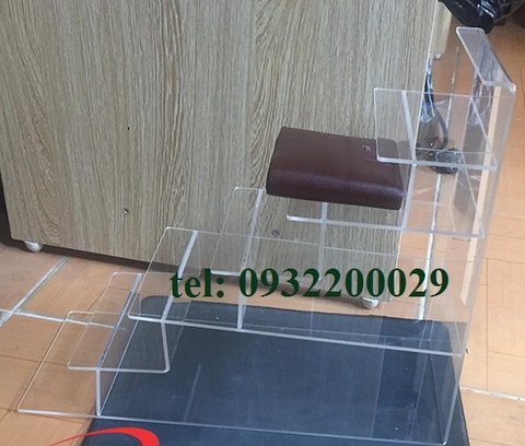 Kệ mica trưng bày ví ,bóp thời trang cho các cửa hàng