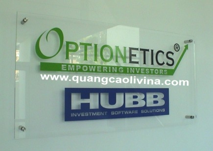 Khung mica kích thước chuẩn treo ở các văn phòng,cơ quan