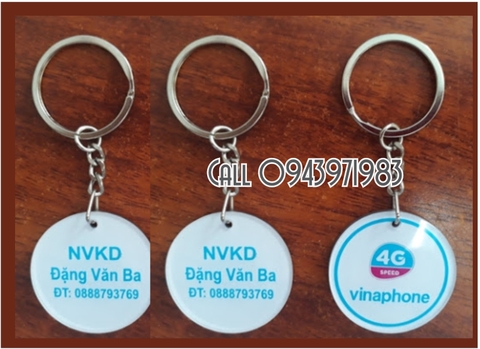 Móc khóa mica nên làm kích thước bao nhiêu