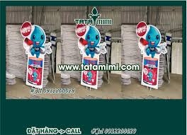 Standee khung sắt mặt fomex 8mm
