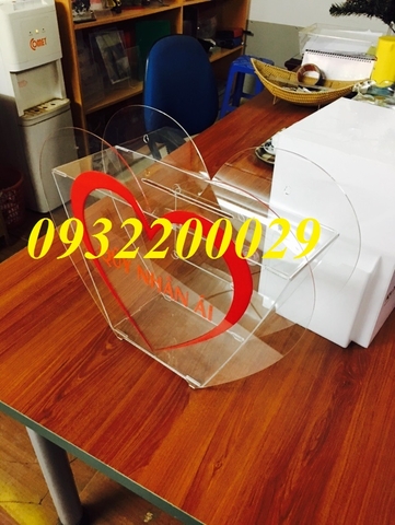 Hòm thư góp ý hình trái tim dùng cho các sự kiện cưới hỏi