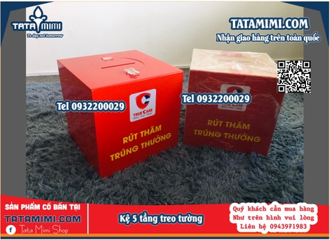 Thùng mica đỏ nội dung được in trực tiếp
