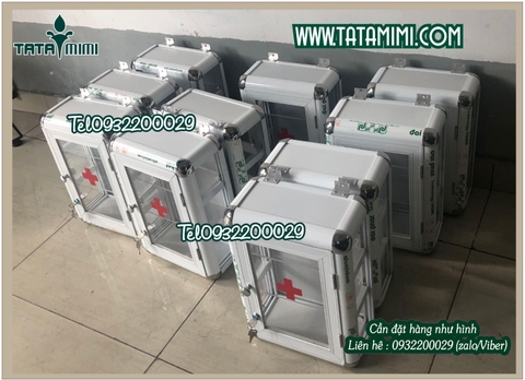 Tủ thuốc gia đình kết hợp mica và nhôm