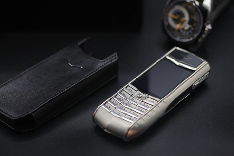 Vertu Ascent Ti