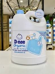 ( Thái Lan) Nước giặt D-nee nội địa màu xanh dương hương Lovely Sky can 2800ml