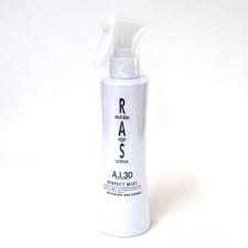 Xịt Khoáng Dưỡng Ẩm Cao Cấp Triple One - Hàng Nhật nội địa