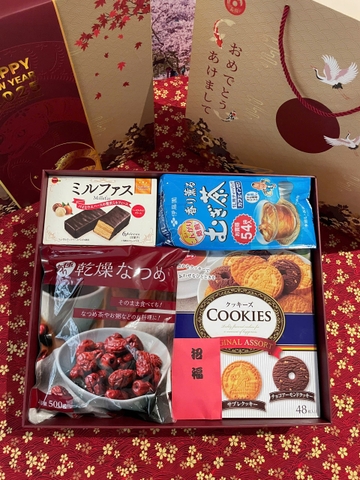 Hộp quà tết Nhật Bản Sapporo (02)