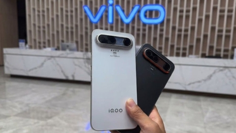 iQOO X Ra Mắt: Siêu Phẩm Concept Pin 15.000mAh Và Chip Snapdragon Gen 10 Pro