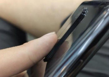 Lộ ảnh trên tay đầu tiên của Xiaomi Redmi Note 8