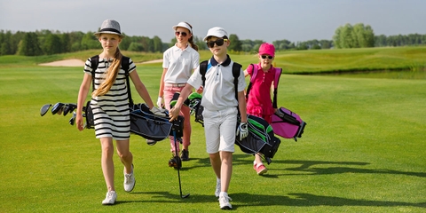 Khi trẻ chơi Golf: 3 nguyên tắc vàng khi dạy trẻ chơi golf !!