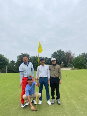 CHÚC MỪNG cú Hole-in-one THỨ 3 trong sự nghiệp Golf của CEO Nguyễn Văn Hưng.