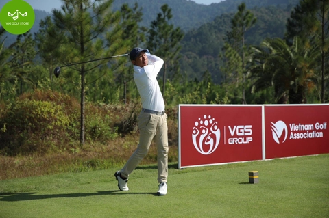 Hình ảnh đẹp của CEO Nguyễn Văn Hưng tại giải T99 VGA Tour Championship