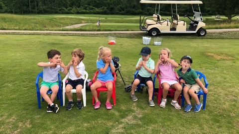 Tại sao ngày càng có nhiều trẻ em chơi golf