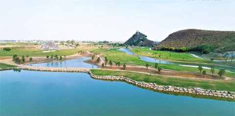 BRG Rose Canyon Golf Resort - Điểm đến mới của golf Việt năm 2023