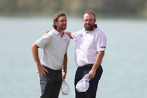 Fleetwood và Lowry đồng dẫn đầu sau vòng 1 Abu Dhabi HSBC Championship 2025