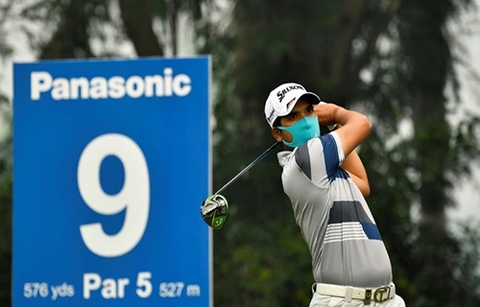 Panasonic Open chậm tiến độ nửa ngày vì khói mù ô nhiễm